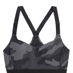 Old Navy Active Powersoft Medium Support Sports Bra with Adjustable straps